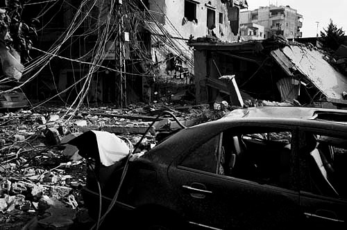 Israel targeted 3 residential buildings in the city of Tyre, Leb