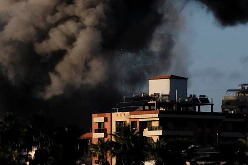 16 airstrikes in a day in and around Tyre, Lebanon