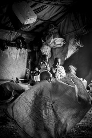Wande Gaw 45yo and Gido Takale 23yo, Azati Kitli Mambuk IDP SITE