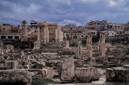 Bombing near Roman temples in Baalbek